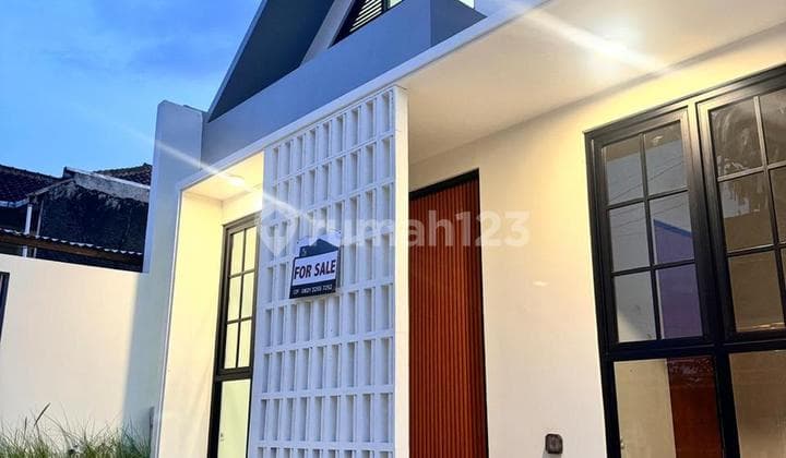 Rumah Baru Modern Minimalis Dekat Kampus Upi