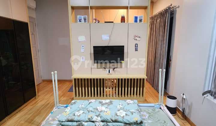 House for Sale in Sector 1E Gading Serpong