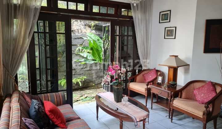 Rumah Asri,siap Huni,lokasi Strategis,dekat Dengan Tol Dan Fasilitas Lainnya.