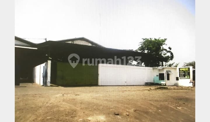 Gudang di Tambak Langon, Selangkah Dari Margomulyo dan Pintu Tol