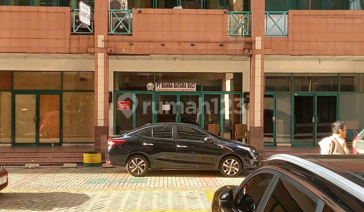 Dijual Ruko 3 Lantai Graha Cempaka Mas