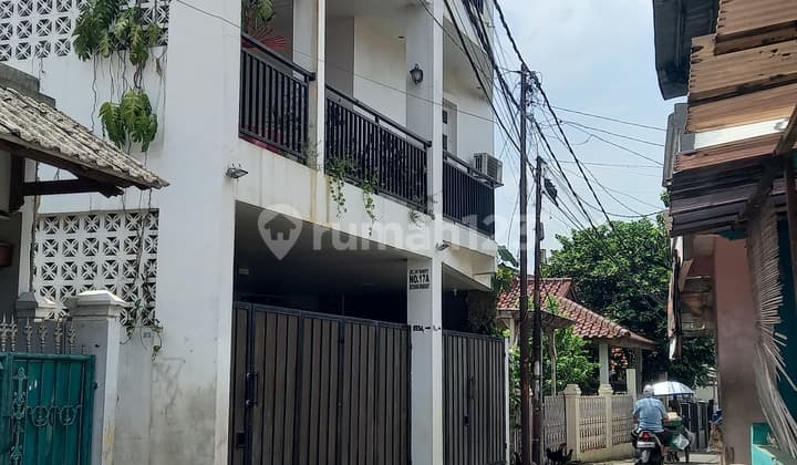 Rumah 2 Lantai Harga Murah Lokasi Strategis