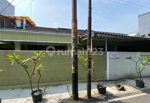 Dijual Lelang Rumah Murah Lokasi Strategis di Cempaka Putih Jakarta Pusat