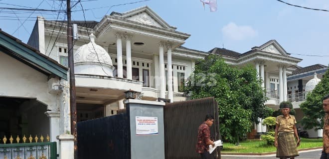 Dijual Lelang Rumah Bagus di Jatiasih Bekasi