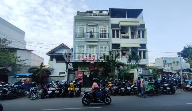 Dijual Lelang Ruko 3 Lantai Lokasi Strategis di Kemayoran Jakarta Pusat