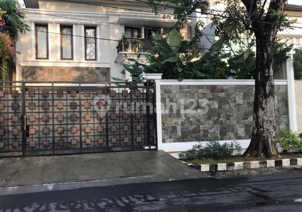 Dijual Rumah Bagus Private Pool Lt 480 M2 di Pejaten Pasar Minggu Jakarta Selatan