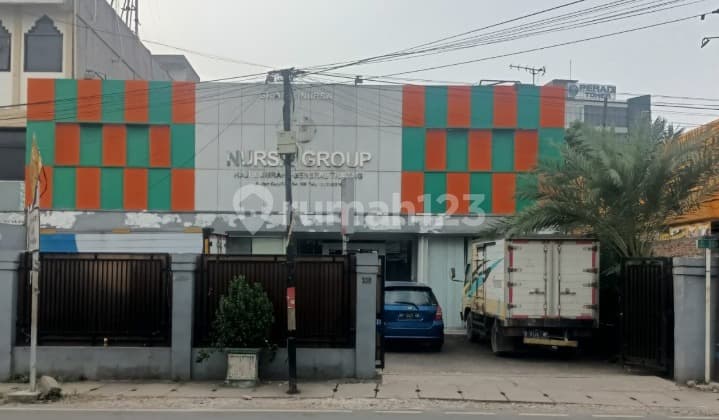 Dijual Ruko Lokasi Strategis Lt 450 M2 di Utan Kayu Matraman Jakarta Timur