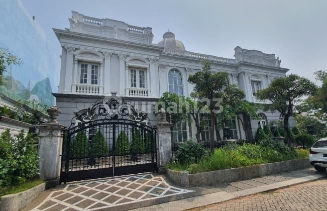 Dijual Rumah Mewah Lt 1679 M2 di Kamal Muara Penjaringan Jakarta Utara