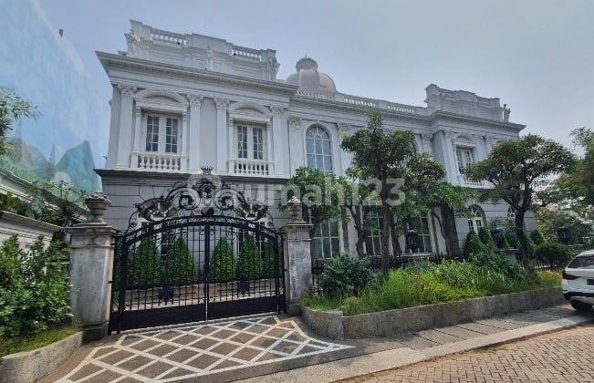 Dijual Rumah Mewah Lt 1679 M2 di Kamal Muara Penjaringan Jakarta Utara