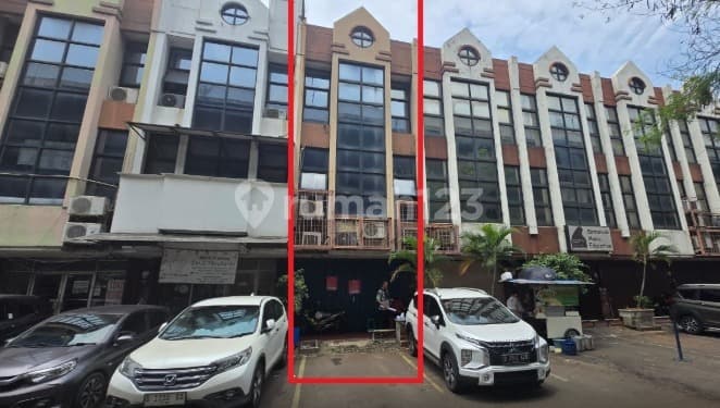 Dijual Ruko 3 Lantai Lokasi Strategis di Pegangsaan Dua Kelapa Gading Jakarta Utara