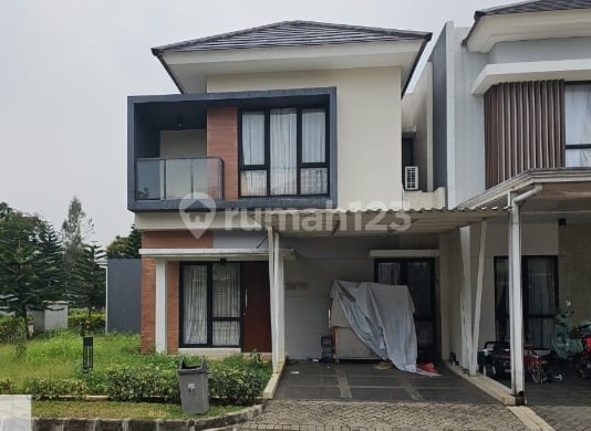Dijual Rumah Bagus 2 Lantai di Cibuluh Bogor