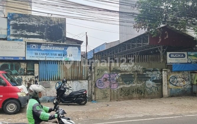 Dijual Ruang Usaha Lokasi Strategis di Ciledug Tangerang