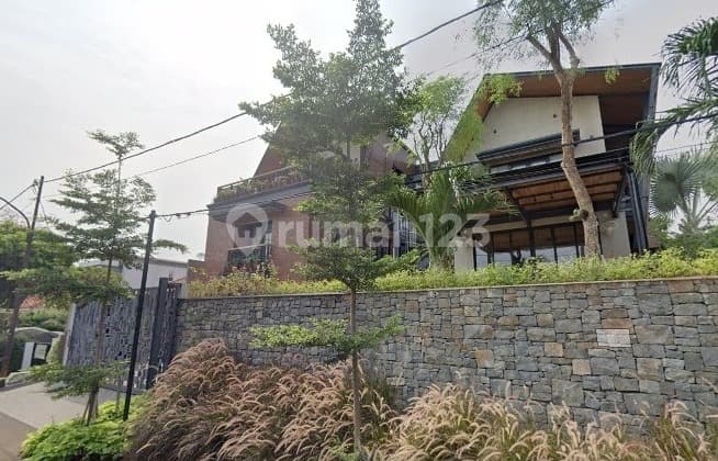 Dijual Rumah Design Modern di Jakarta Timur