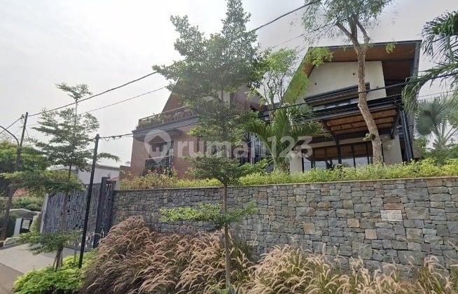 Dijual Rumah Design Modern di Jakarta Timur