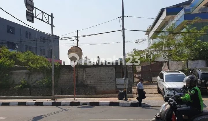 Dijual Murah! Tanah Komersial di Jl. Sunan Giri Raya, Rawamangun, Jakarta Timur