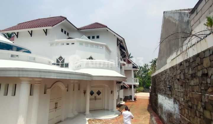 Tanah Berikut Rumah Mewah di Cipayung, Jakarta Timur- Cash Only