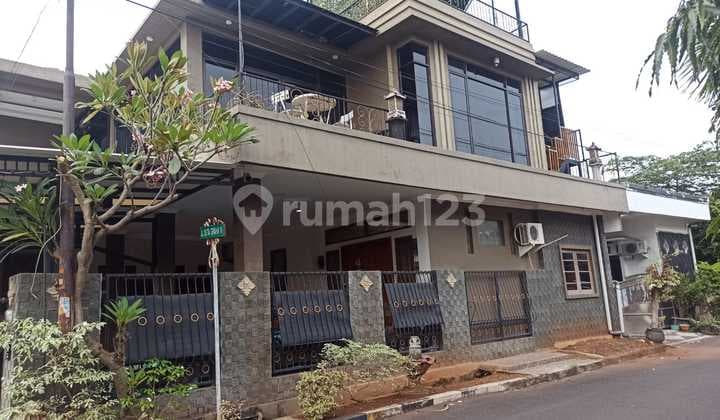 For Sale 2 Story Hook House in Duta Harapan, North Bekasi, Bekasi City