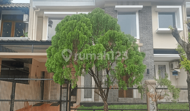 For Rent: Luxury and Good Ready-to-Occupy House in Raffles Hills Cibubur
