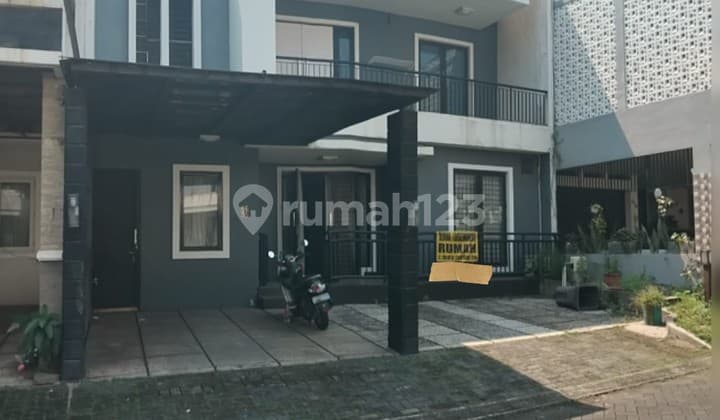 Dijual Rumah Mewah ,cantik Dan Strategis Di Raffles Hills Cibubur