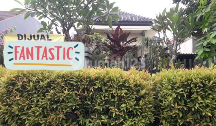 House with Spacious Backyard and Front Yard, Ready to Occupy, Flood-Free in Kemang Raya, Depok, West Java.