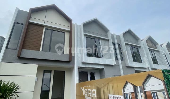 Rumah Siap Huni Lokasi Strategis 2 Lantai Murah Bebas Banjir