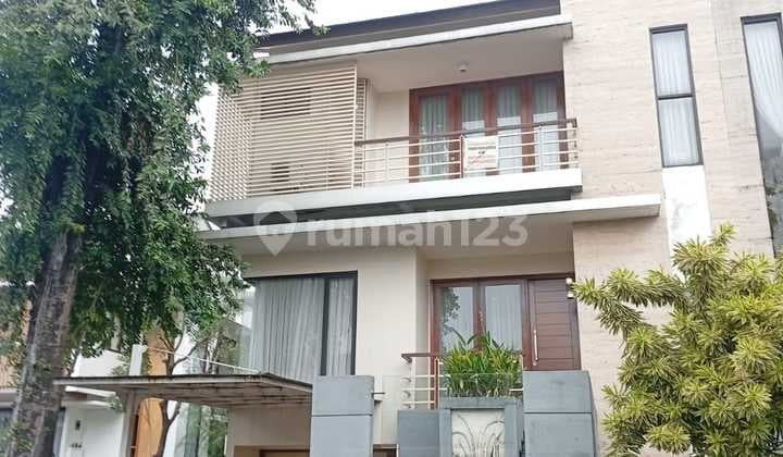 Rumah Mewah 2 Lantai Bebas Banjir Harga Murah di Tangsel