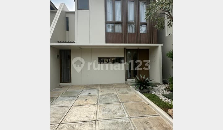 Rumah 2 Lantai Full Fasilitas Harga Murah