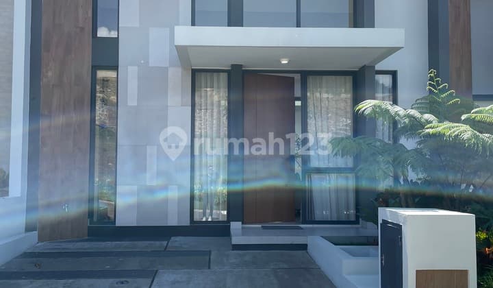 Rumah Mewah View Gunung Dan Kota Deket Aeon Mall Sentul Selatan