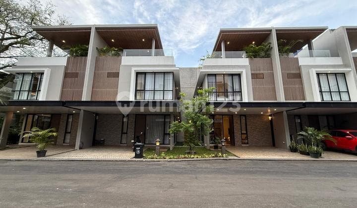 Rumah 3 Lantai Bebas Banjir Harga Murah