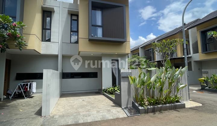 Rumah 2 Lantai Tanpa Dp Di Pinggir Jln Raya Serpong Tangsel