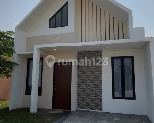 Rumah tanpa bi chaking Dekat stasiun Lokasi Strategis