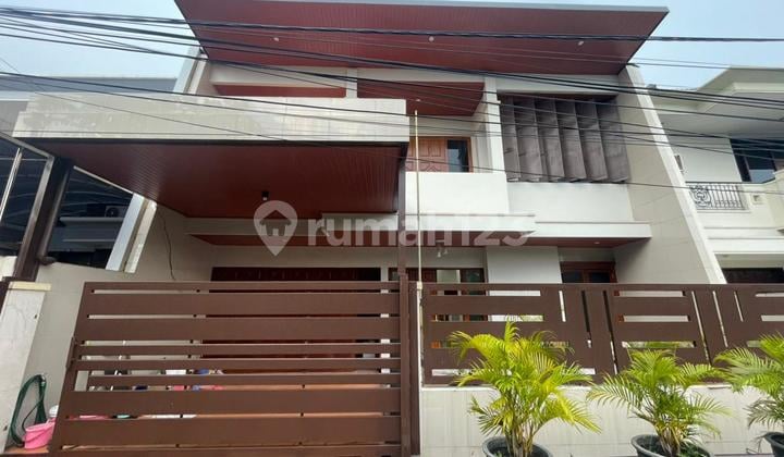 Dijual Rumah Mewah Siap Huni Dharmahusada
