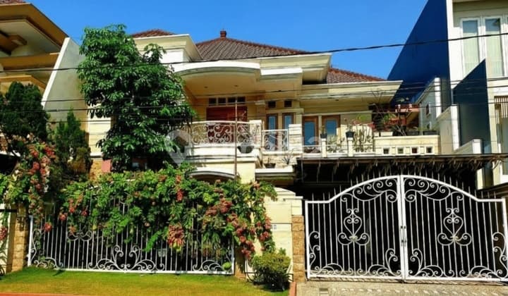 Dijual Rumah Super Mewah Araya (Full Furnished)