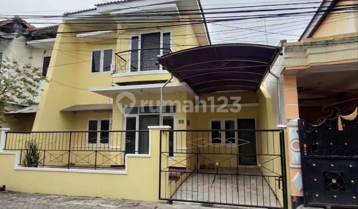 Dijual Rumah Minimalis 2 Lantai di Lebak Indah
