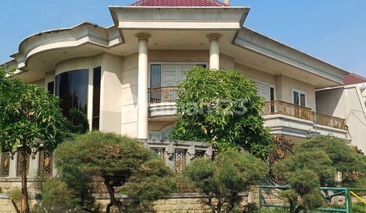 Disewakan Rumah Araya Super Besar dan Mewah (Full Furnished)