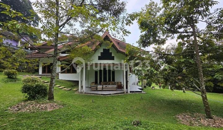 Vila Hitung Tanah Lelang Selangkah ke Cimory Prigen