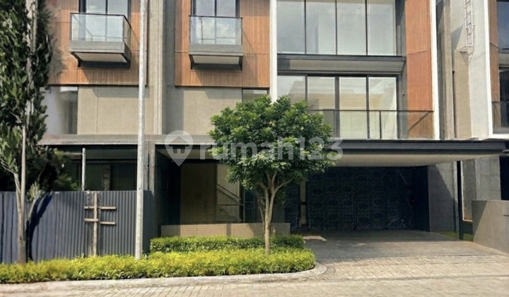 For Sale, Brand New, Ready-to-Occupy Nava Park House, BSD.