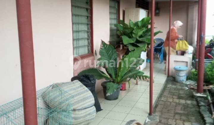 Dijual Tanah Bonus Rumah Tua di Depok I,