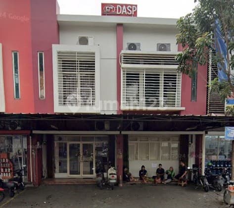 Ruko 2 Unit 2 Lantai, Luas Tanah 136 di Komplek Ruko Regia Boulevard Bintaro