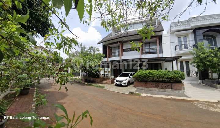 Rumah Mewah LT 222M2 di Perum Acacia Residence, Bintaro - Cash Only