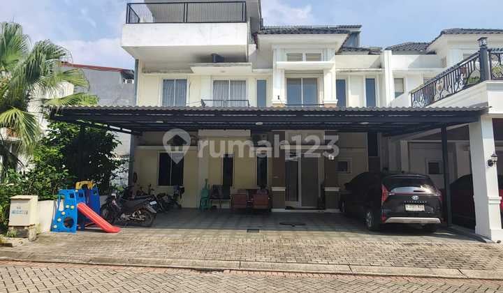 Rumah 2 Lantai Luas Tanah 198 di Residence One Cluster Blue Sapphire, Serpong Utara, Tangerang