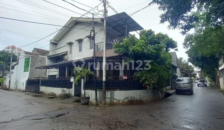 Rumah Murah LT 1026 di Jl Bank Raya, Mampang Prapatan - Cash Only