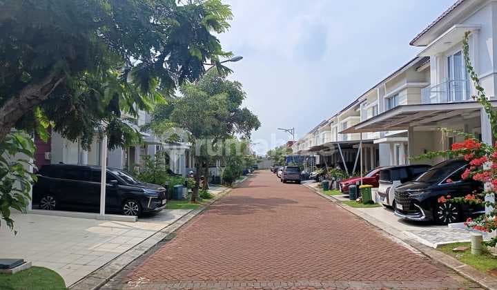 Rumah Cantik Terawat di Cluster Boston Gading Serpong, Tangerang