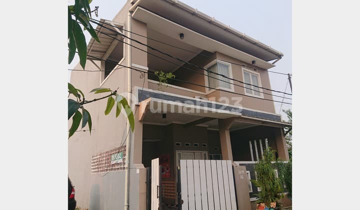 Rumah di Kiwi Residence, Graha Raya Bintaro, Tangerang Selatan