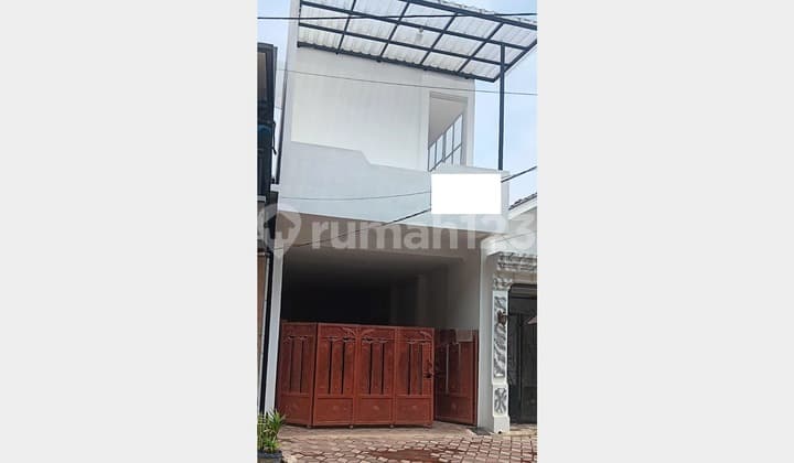 For Sale 2-Story Boarding House with 20 Rooms in Ciater - Serpong