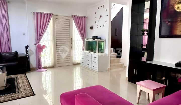 Rumah 2 Lantai Full Furnish di Nusaloka Bsd City, Tangerang Selatan