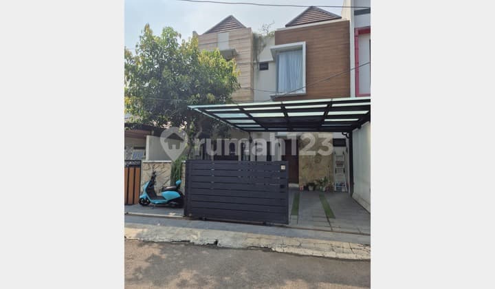 Rumah 2 Lantai di Griyaloka BSD, Tangerang Selatan