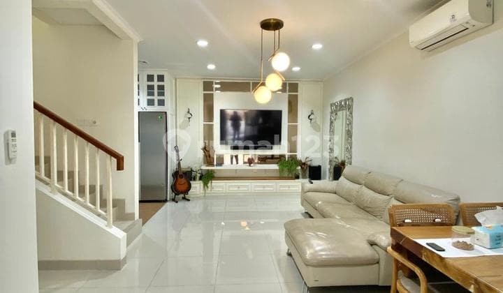 Rumah 2 Lantai Lokasi Strategis di Thomson Gading Serpong, Tangerang
