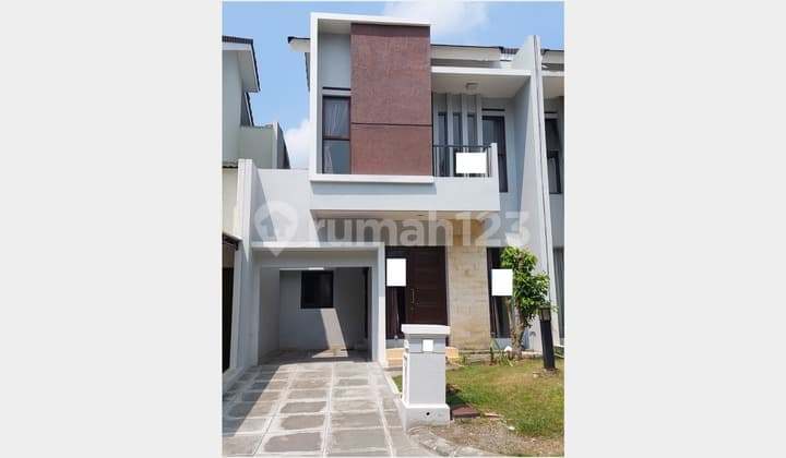 Rumah Rapih 2 Lantai di Cluster Newton Summarecon Gading Serpong, Tangerang