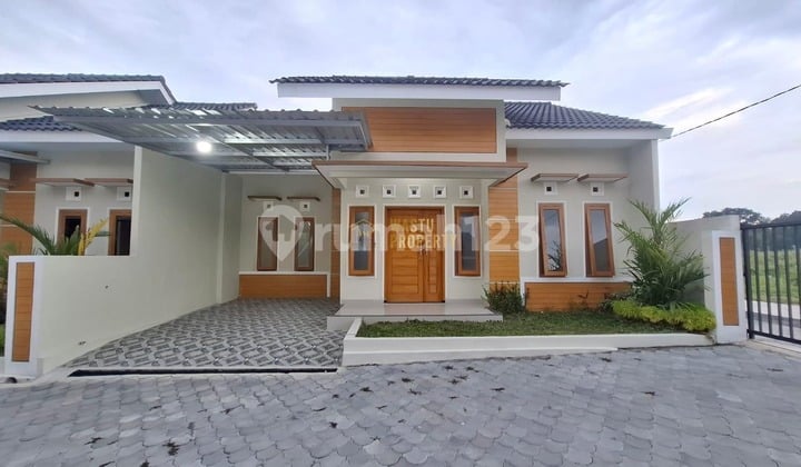 DIJUAL RUMAH CANTIK 700 JUTAAN SHM DALAM CLUSTER DI PURWOMARTANI SLEMAN